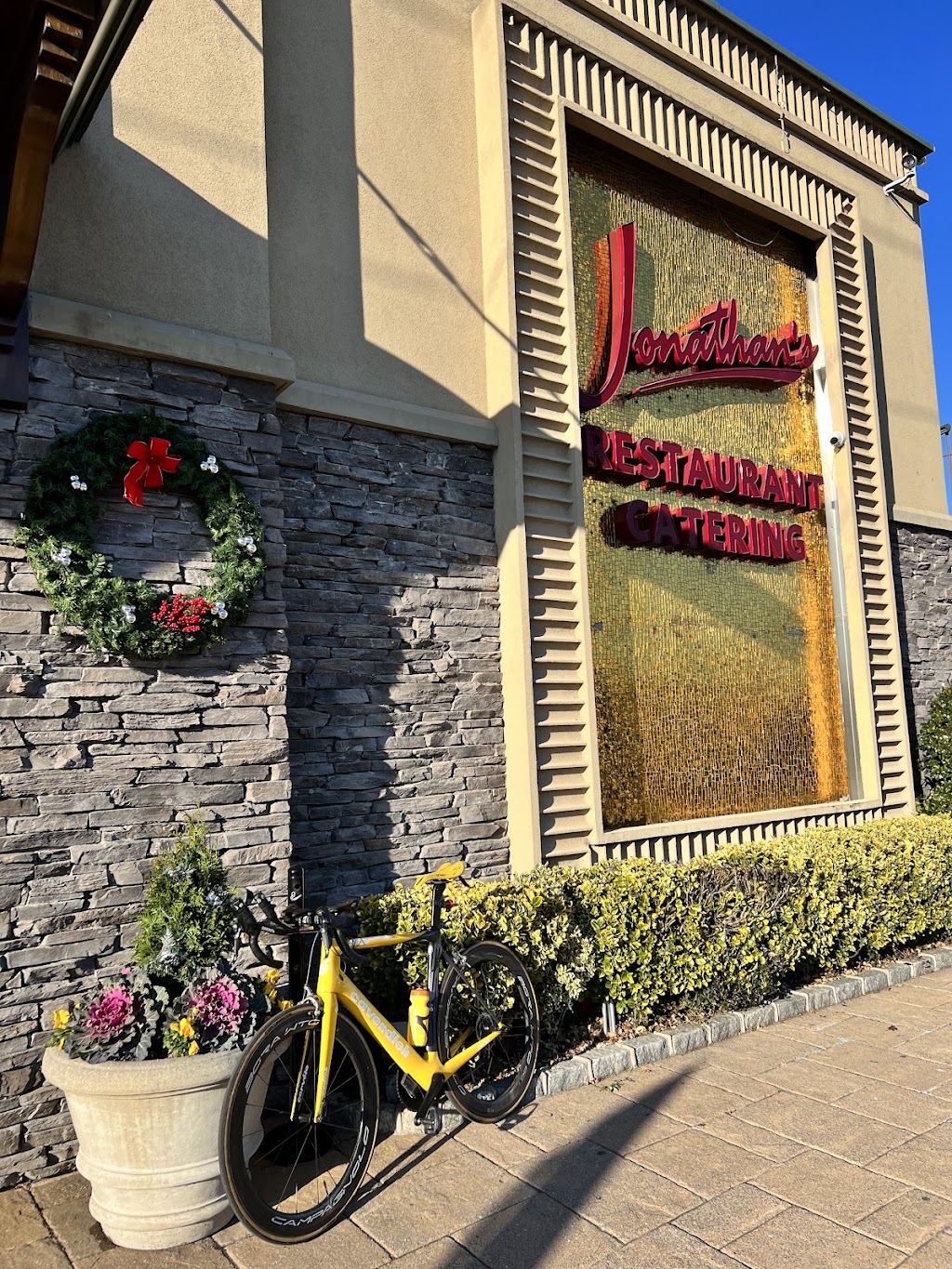 Jonathan’s Restaurant, New Hyde Park, NY