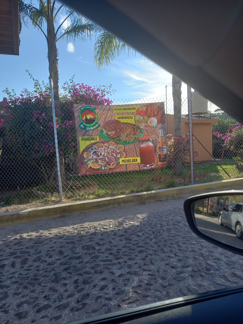 Micheladas Y Antojitos "LA BARRANCA"