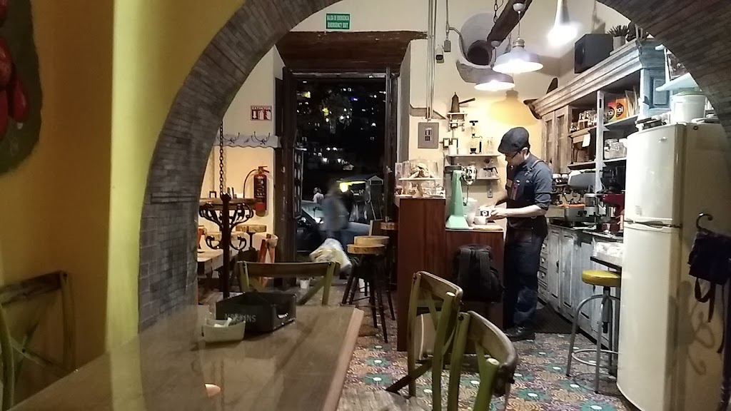 Cuatro puertas