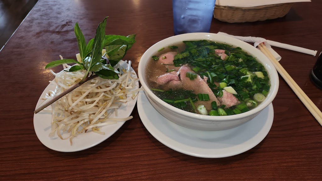 Fontana Pho, Fontana, CA