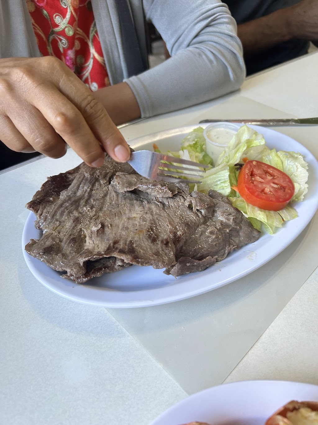 Puerto Nuevo 1, Restaurante