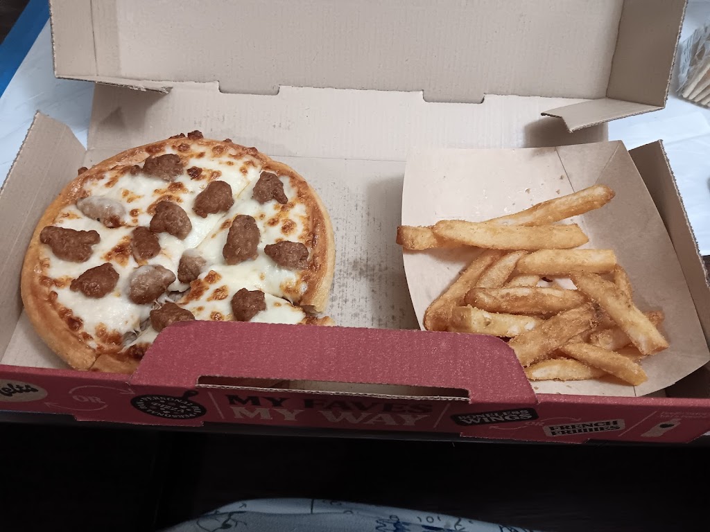 Pizza Hut, Universal City, CA