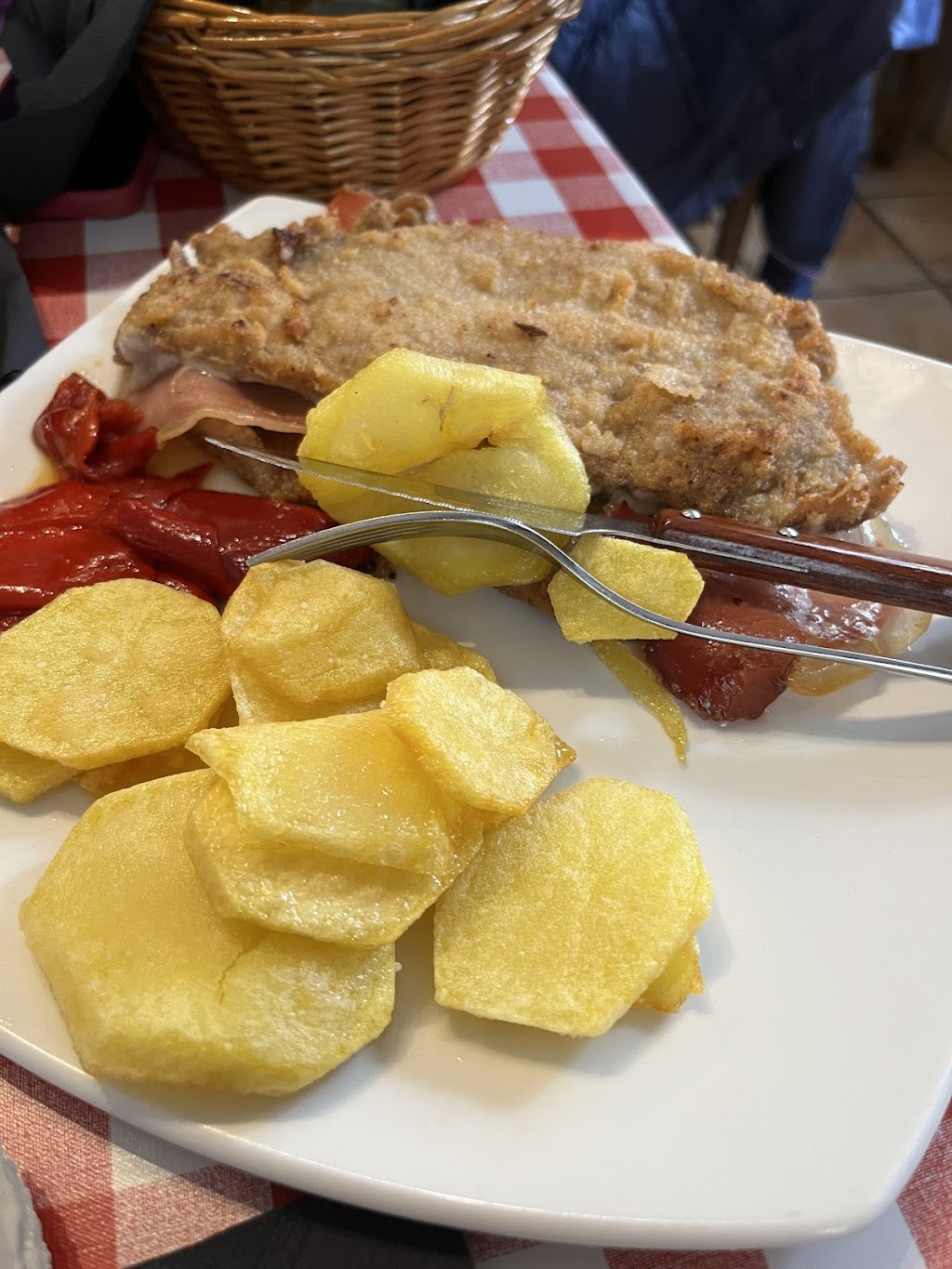 Galarza, Elizondo