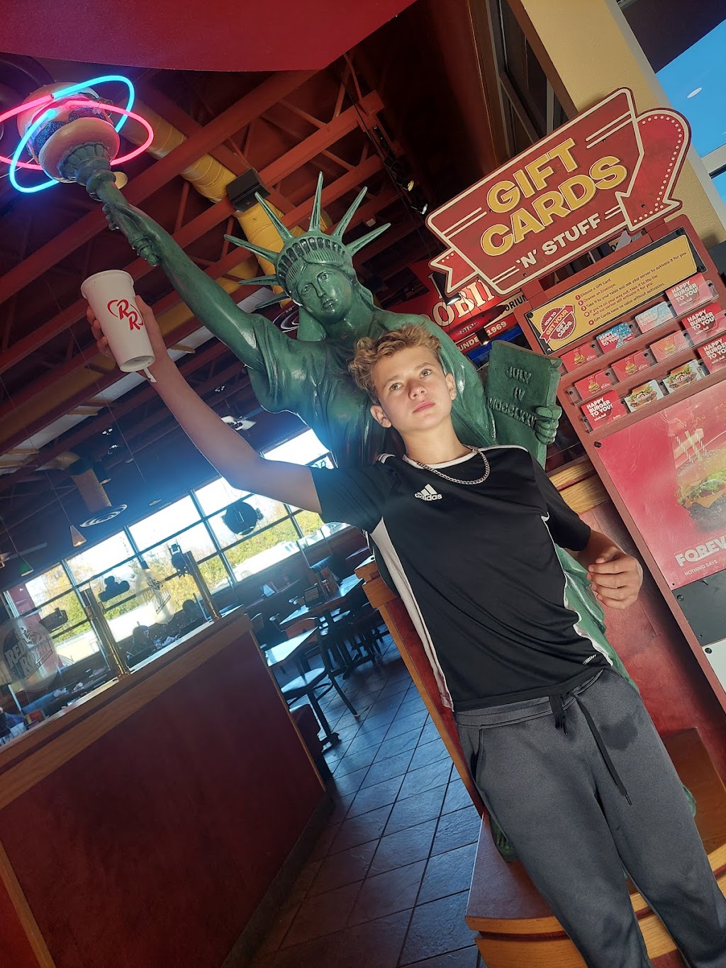 Red Robin Gourmet Burgers and Brews, Wasilla, AK