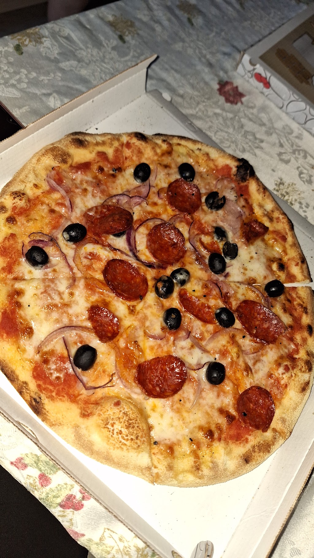 Pizzeria Snoopy, Via Celeste Negarville