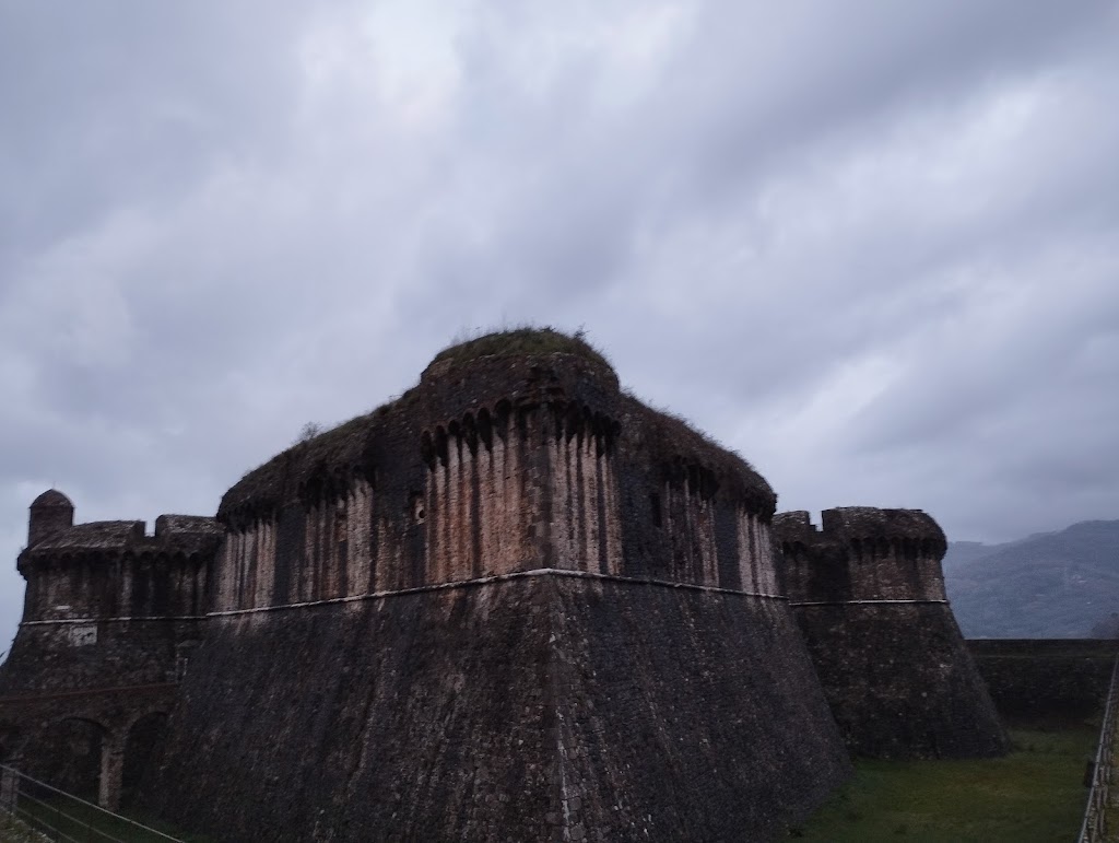 Fortezza di Sarzanello