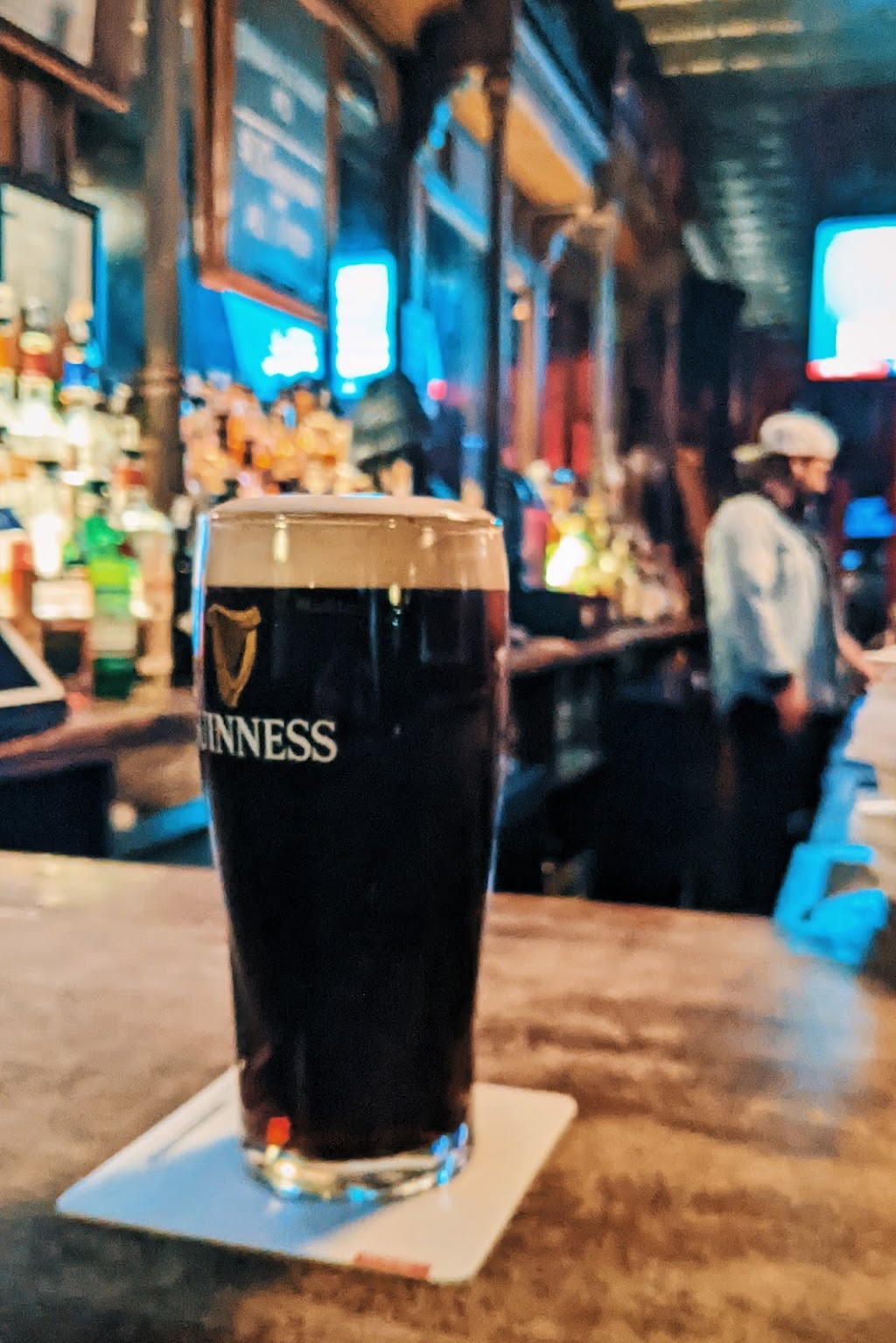 LIC Bar