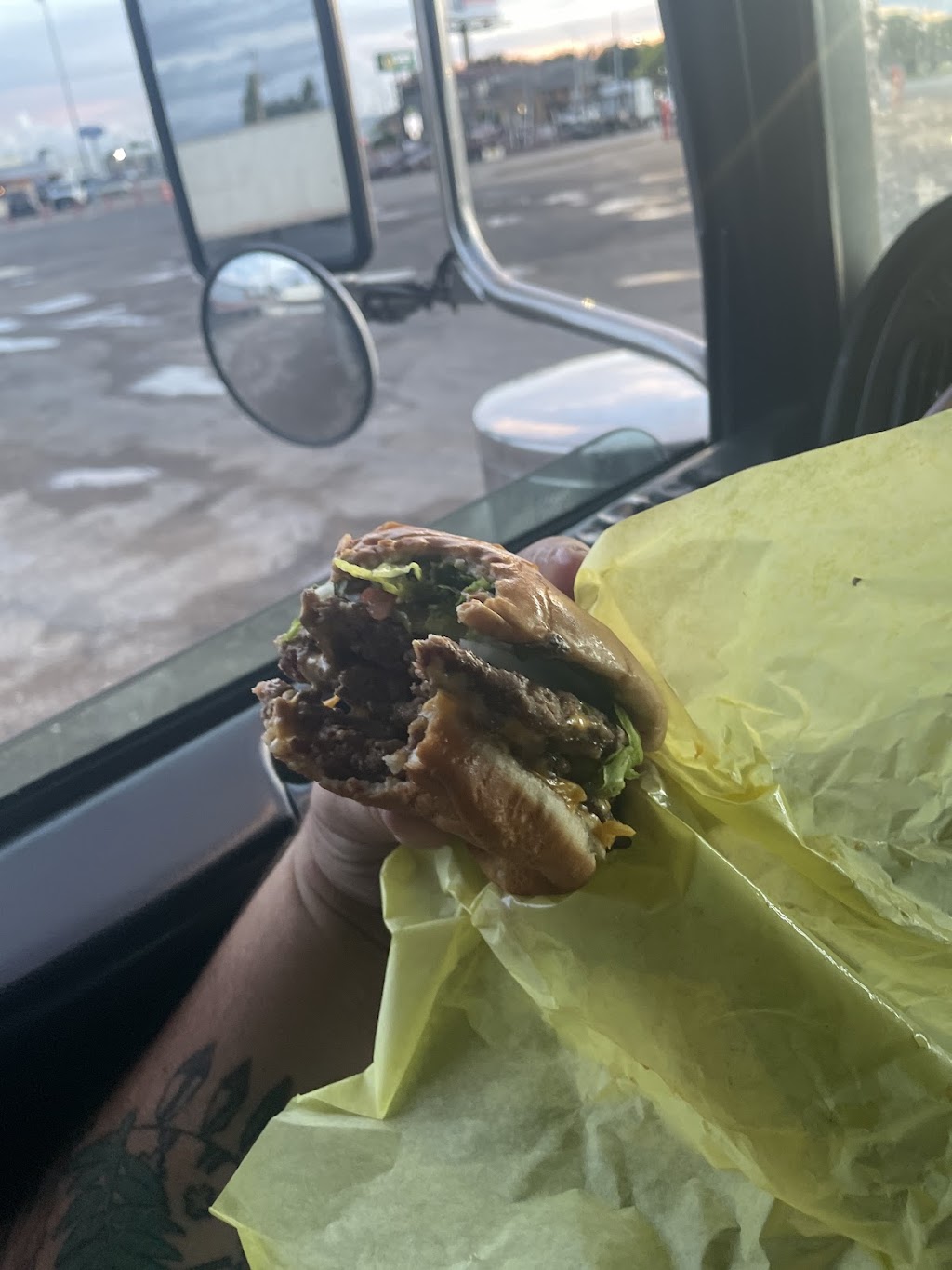 The Burger, Dumas, TX