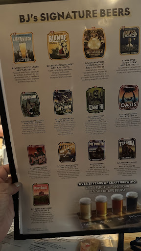 BJ's Restaurant & Brewhouse - San Antonio
