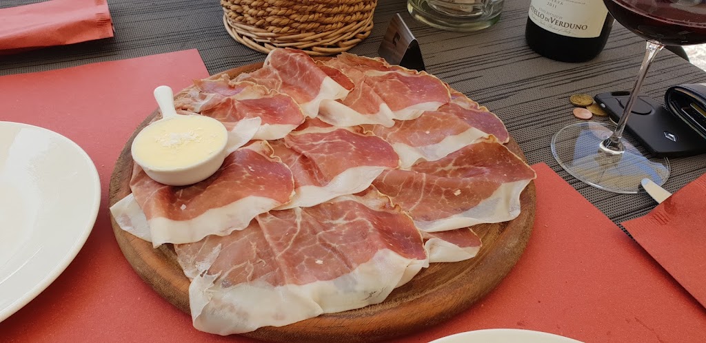 Koki wine bar