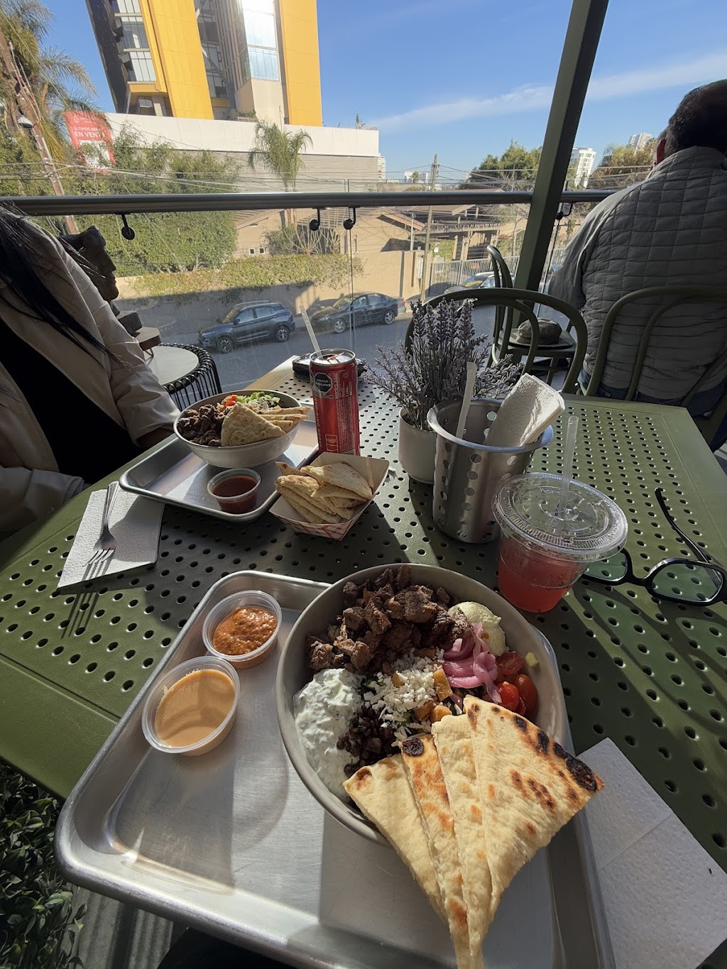 Santé Greek Eatery