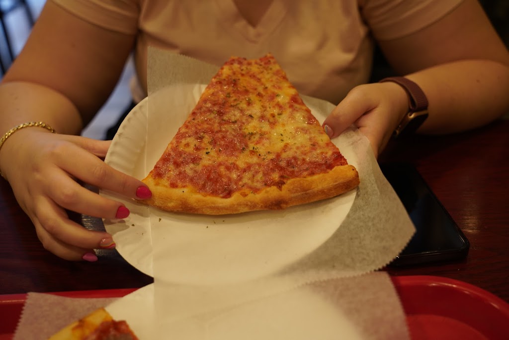 Francesco's Pizza