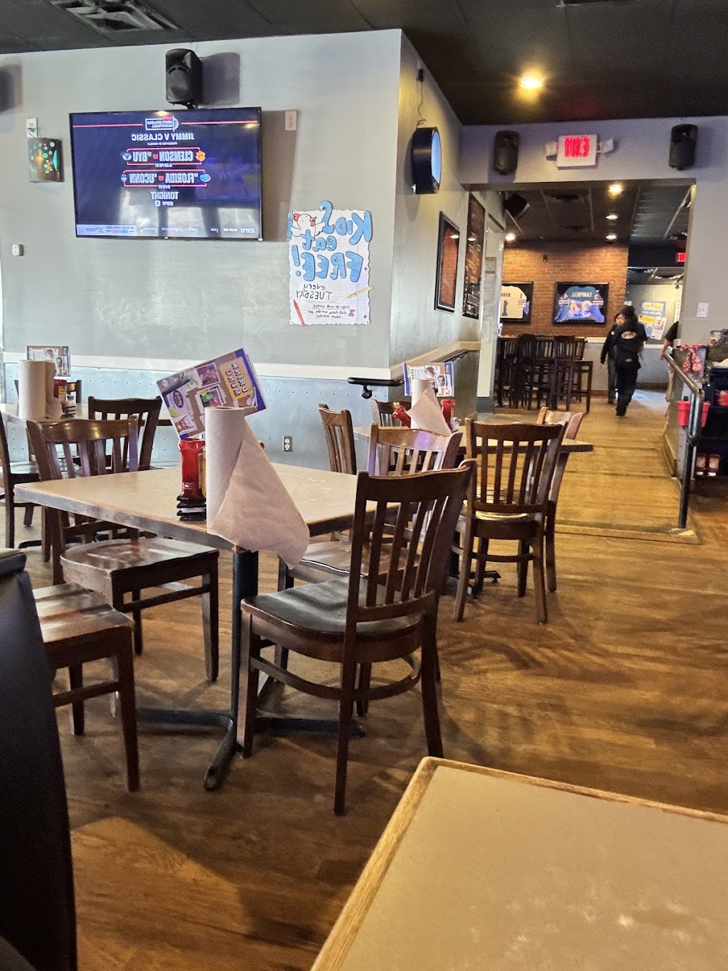 Pluckers