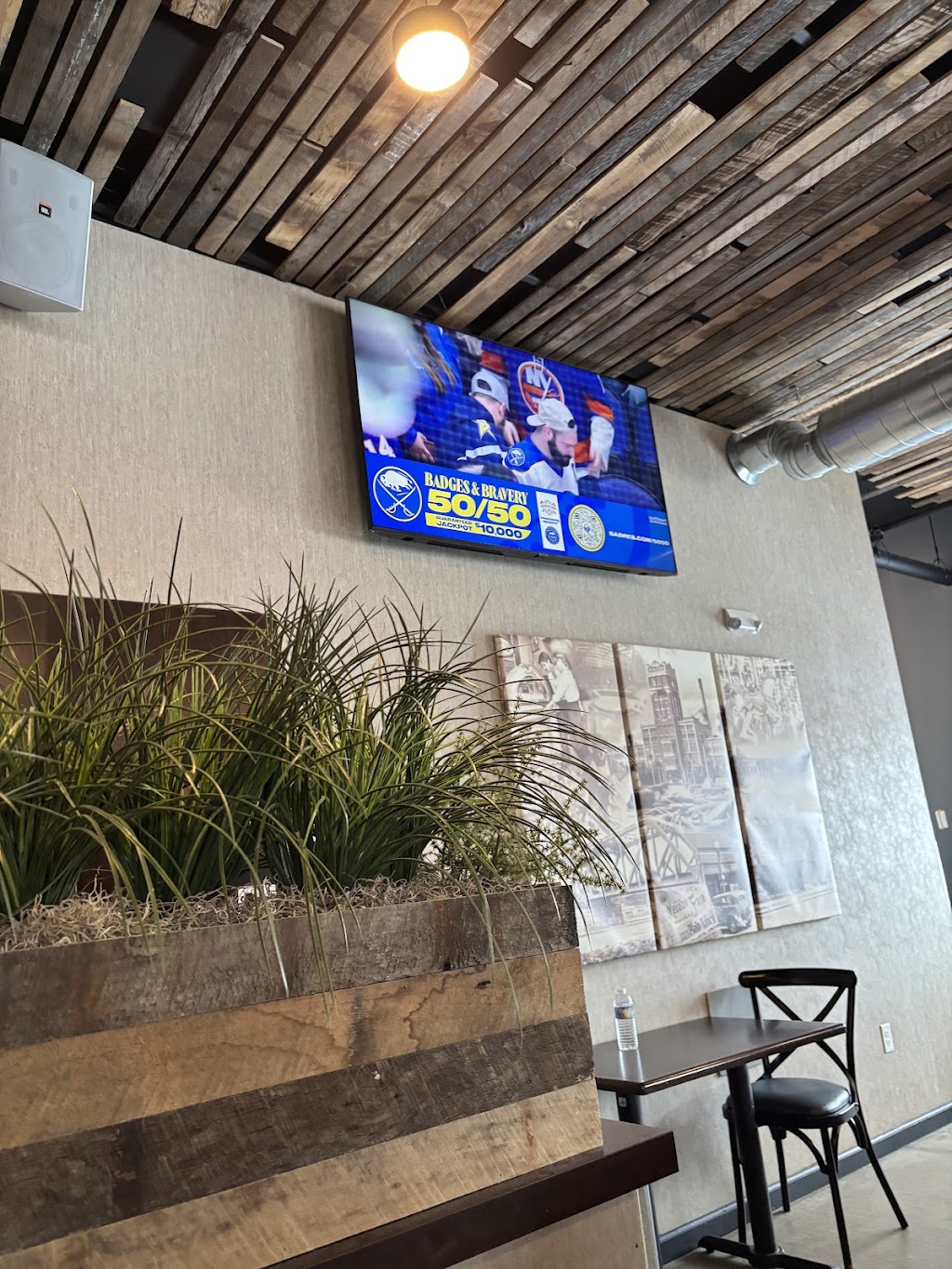 District 37 Kitchen & Taphouse