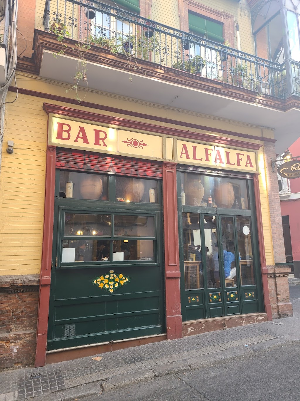 Bar Alfalfa