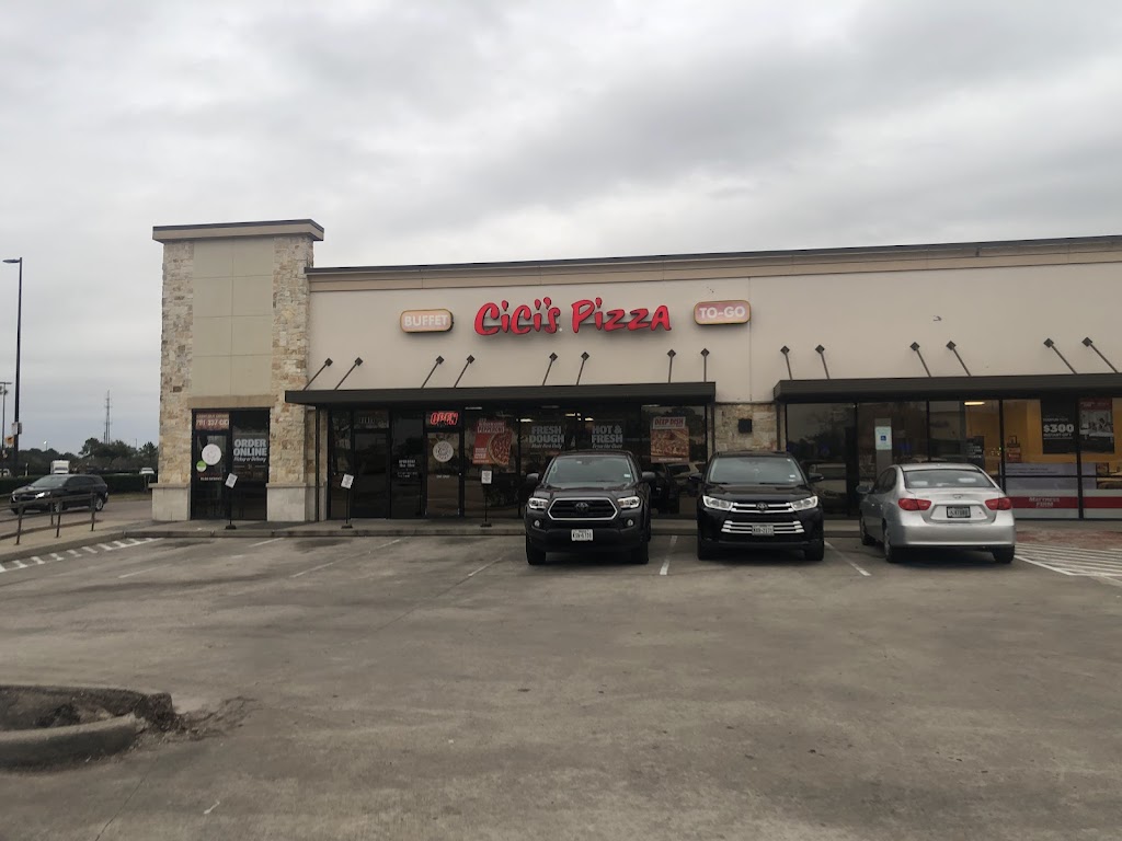 Cicis, League City, TX