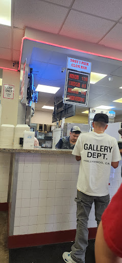 Tony's Pier Restaurant