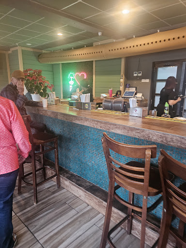 La Ceiba Coconut Bar & Grill