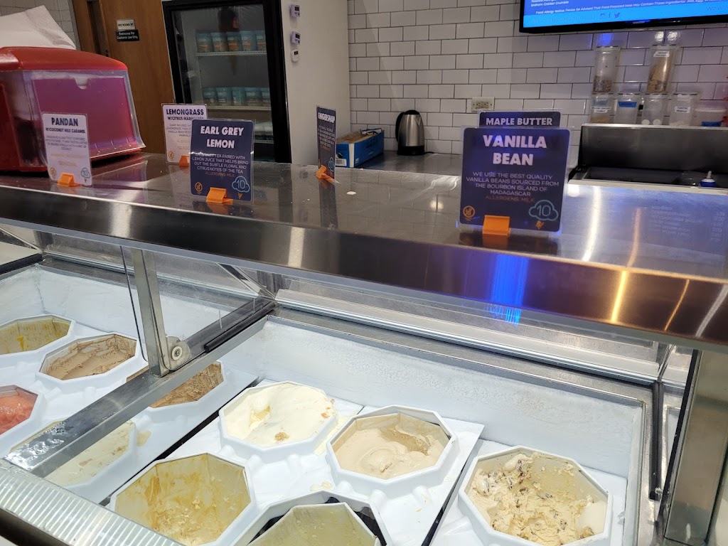 Cloud 10 Creamery