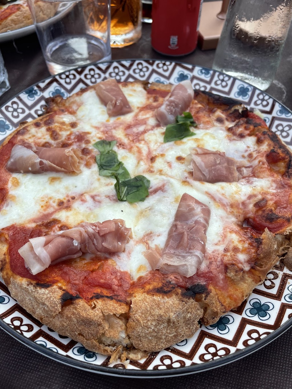 H20 Cafe', Gardone Riviera