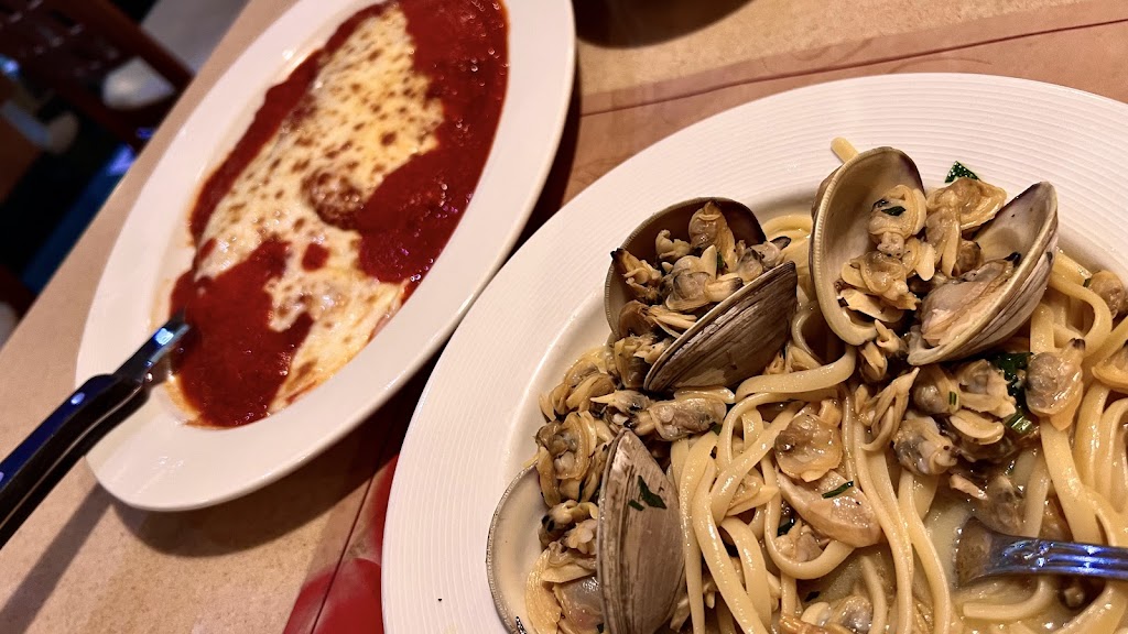 Mama’s Theresa, New Hyde Park, NY