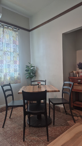 Buen Vecino Café