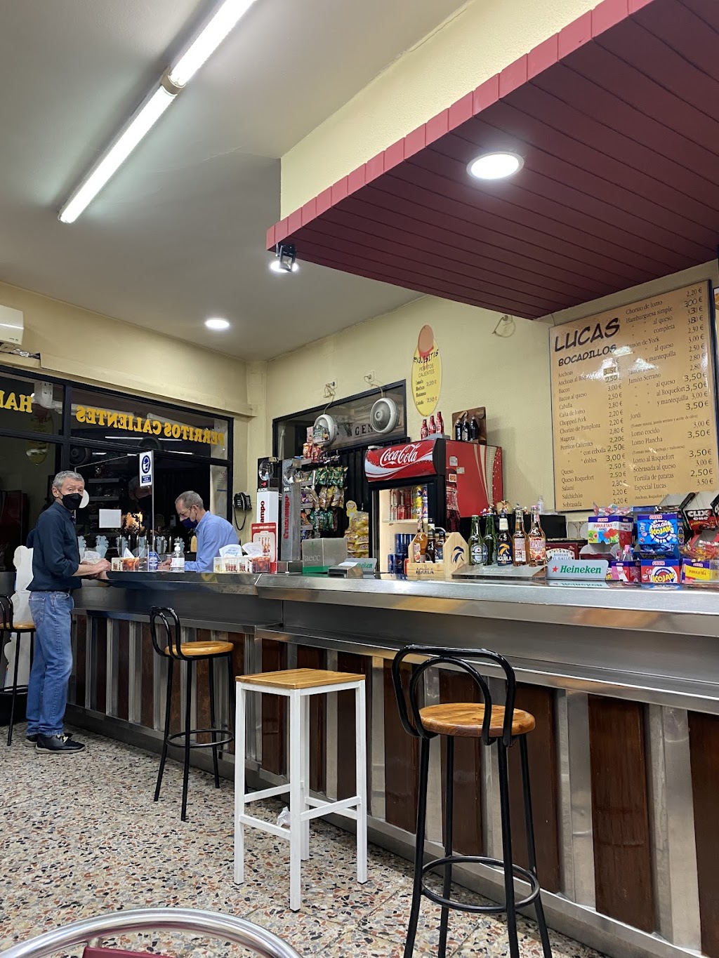 Cafe Bar Lucas