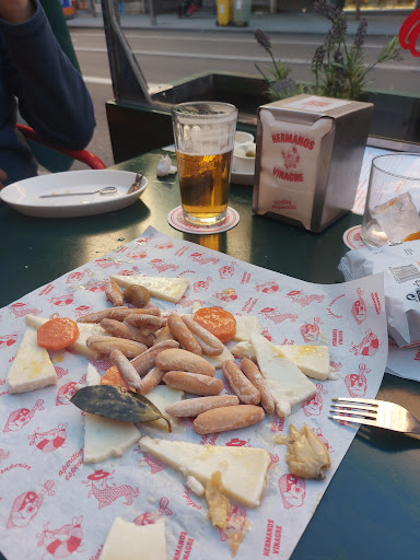Hermanos Vinagre