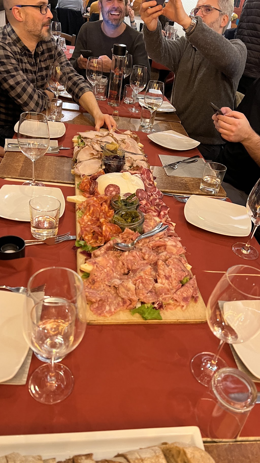 Dù Cesari
