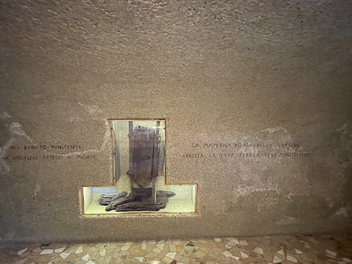 Il viale del Santuario