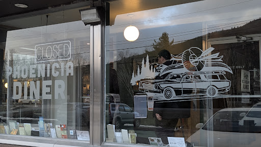 Phoenicia Diner