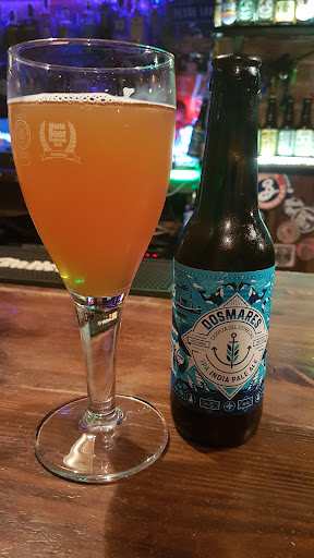 Woodstock bar
