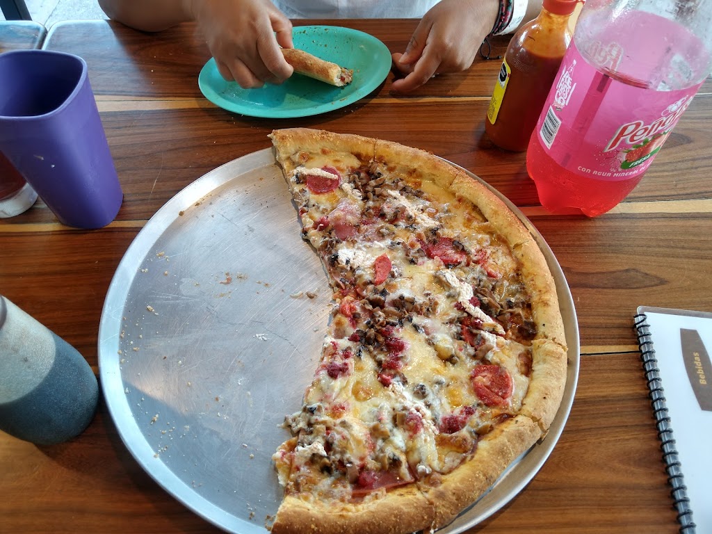 Don Mostado Pizza