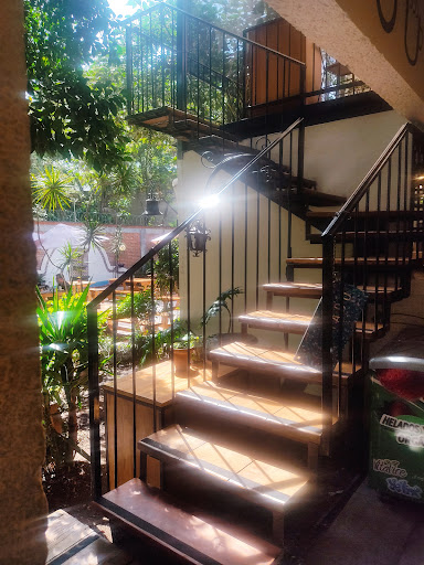 Numu Bistro