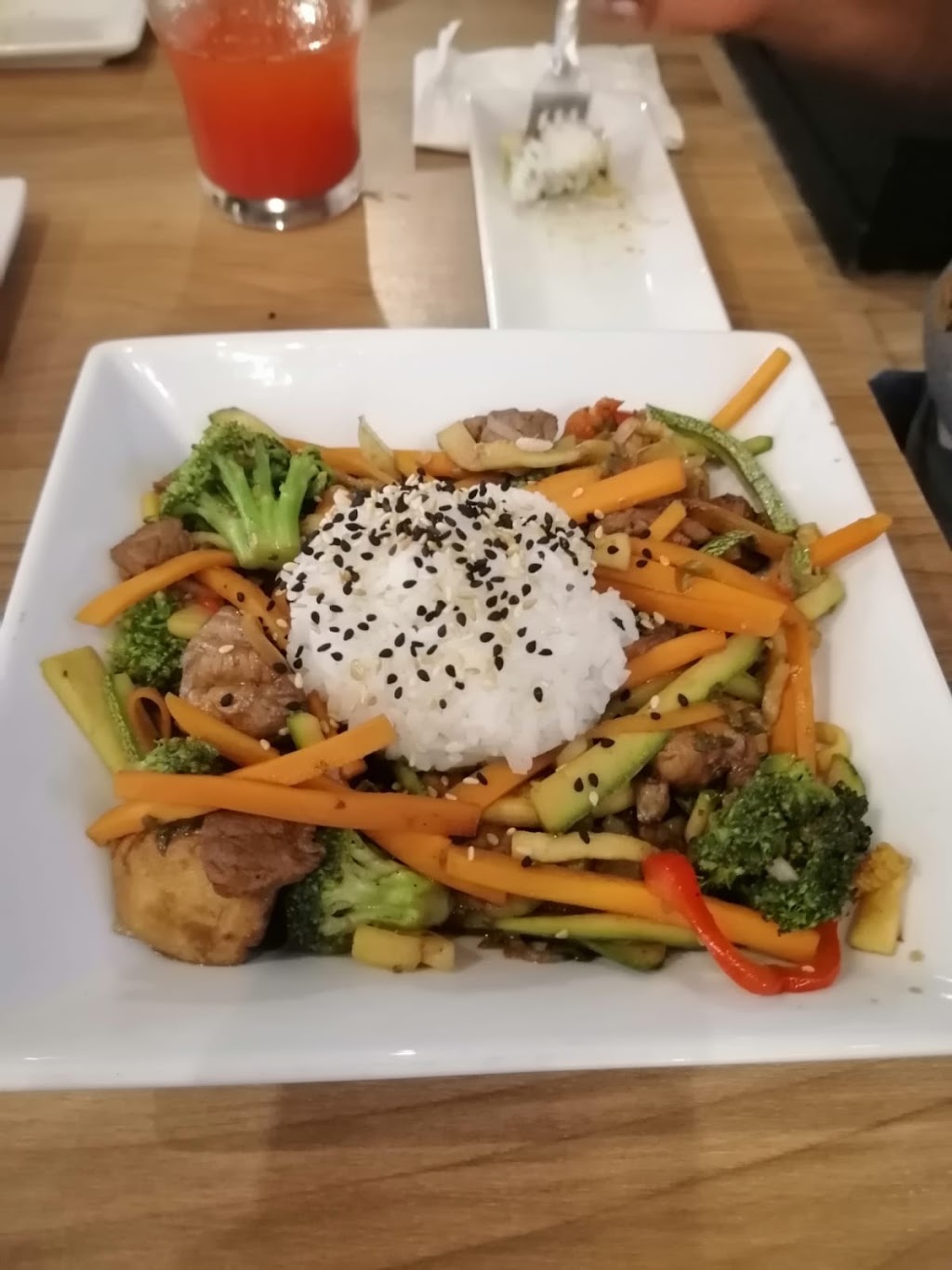 Sushi & Roll