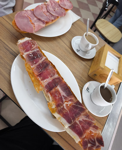 Bar Pizarro