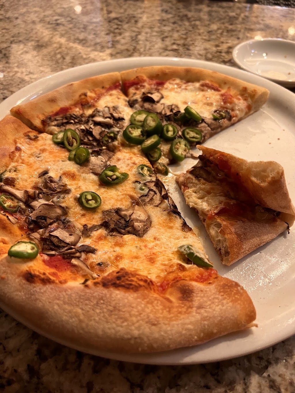 California Pizza Kitchen, Bakersfield, CA
