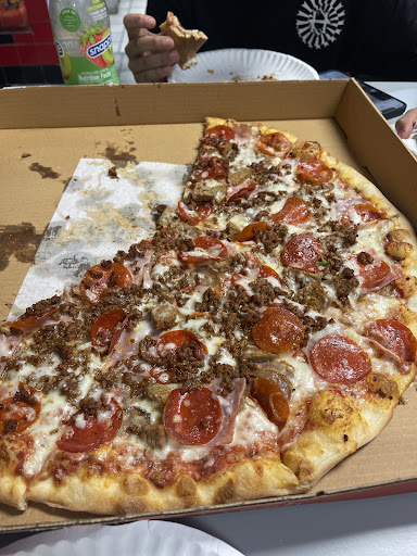 Monti's Italian Pizzaria