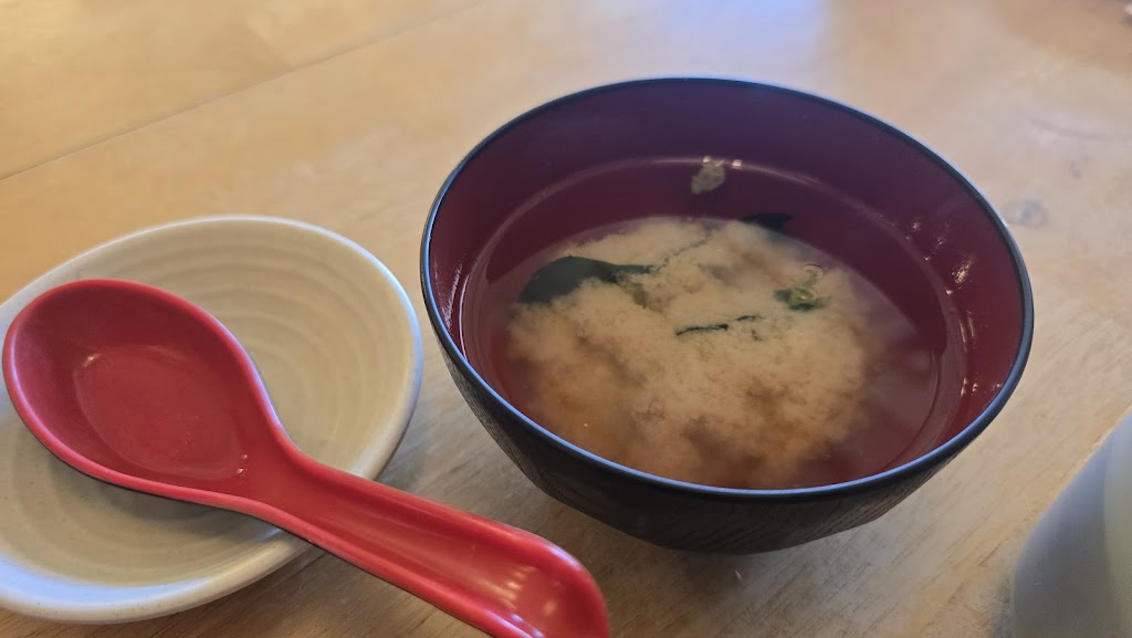Yoshi Sushi