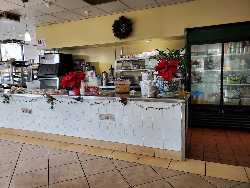 Phở Bánh Mì & Chè Cali, Fountain Valley, CA