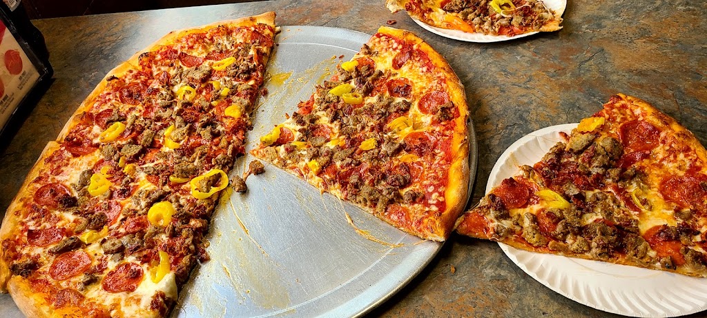 Cam's Pizzaria, Fairport, NY