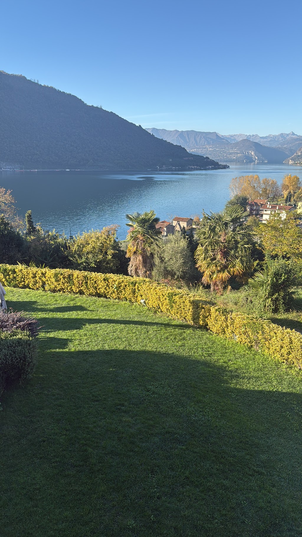 Vela di Soleville Ristorante Pizzeria & Camere con e senza Vista Lago, Sale Marasino