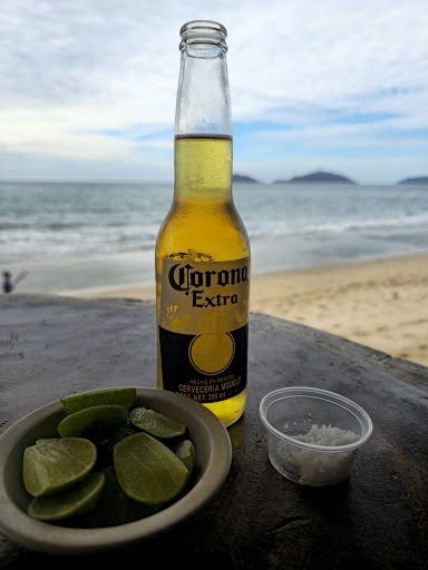 Mariscos Play Bonita (seafood)