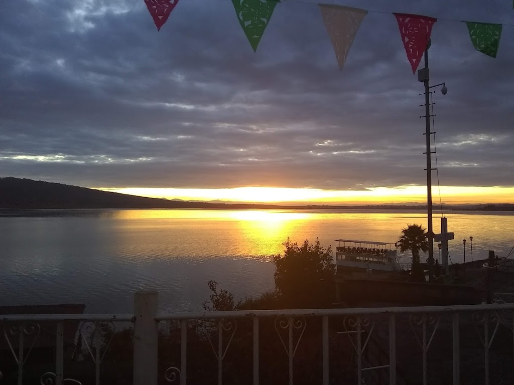 Restaurante Y Posada Familiar "La Peña Del Sol"
