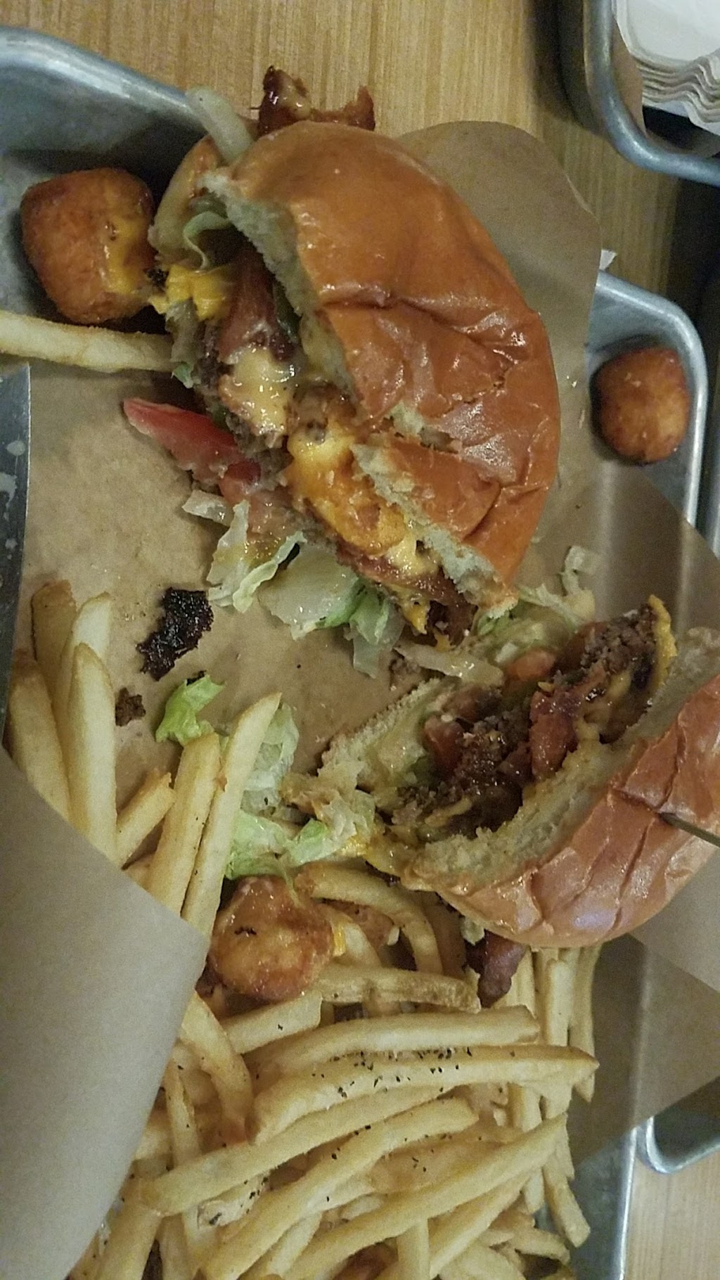 Buffalo Wild Wings, Yuba City, CA