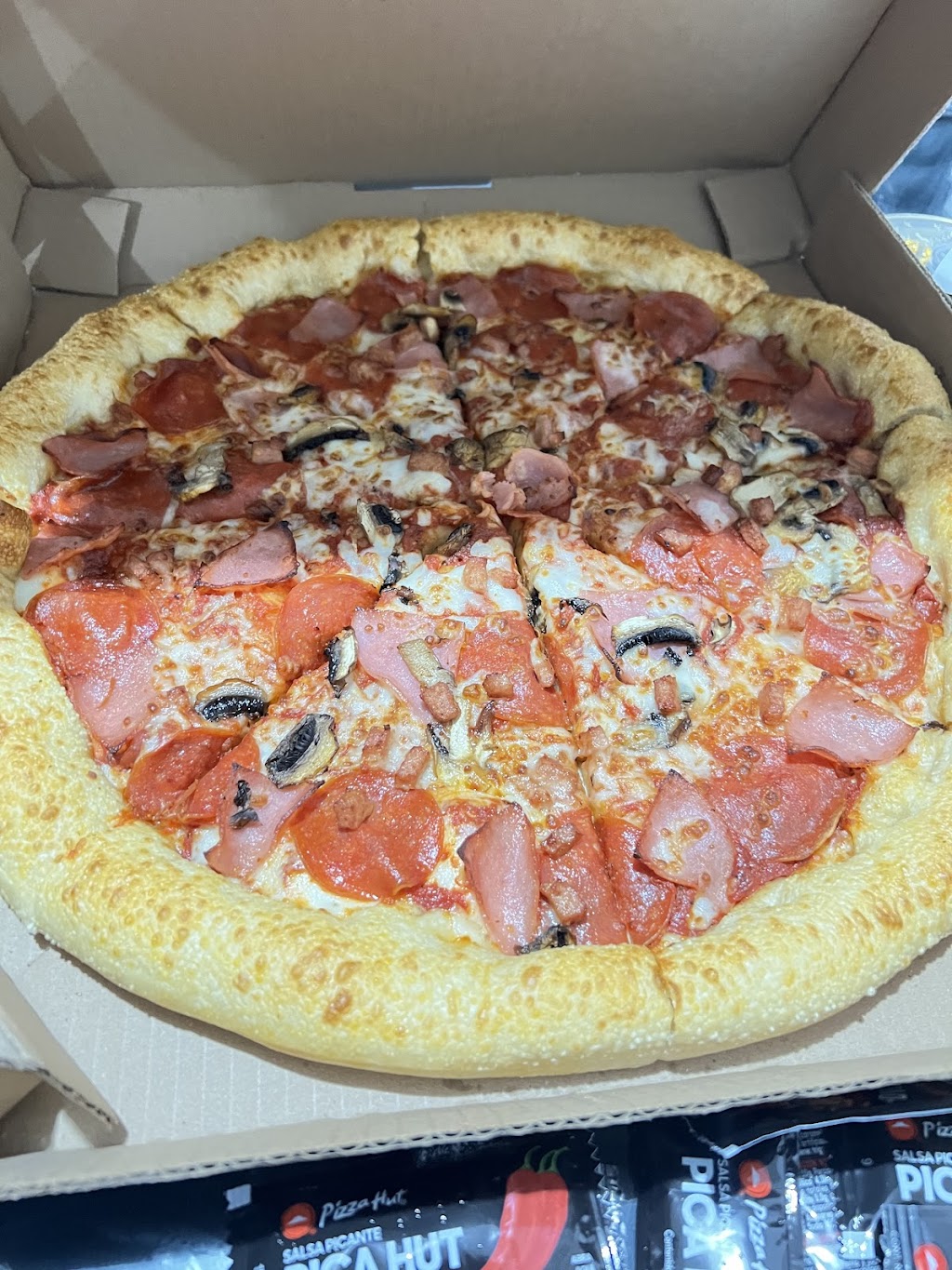 Pizza Hut