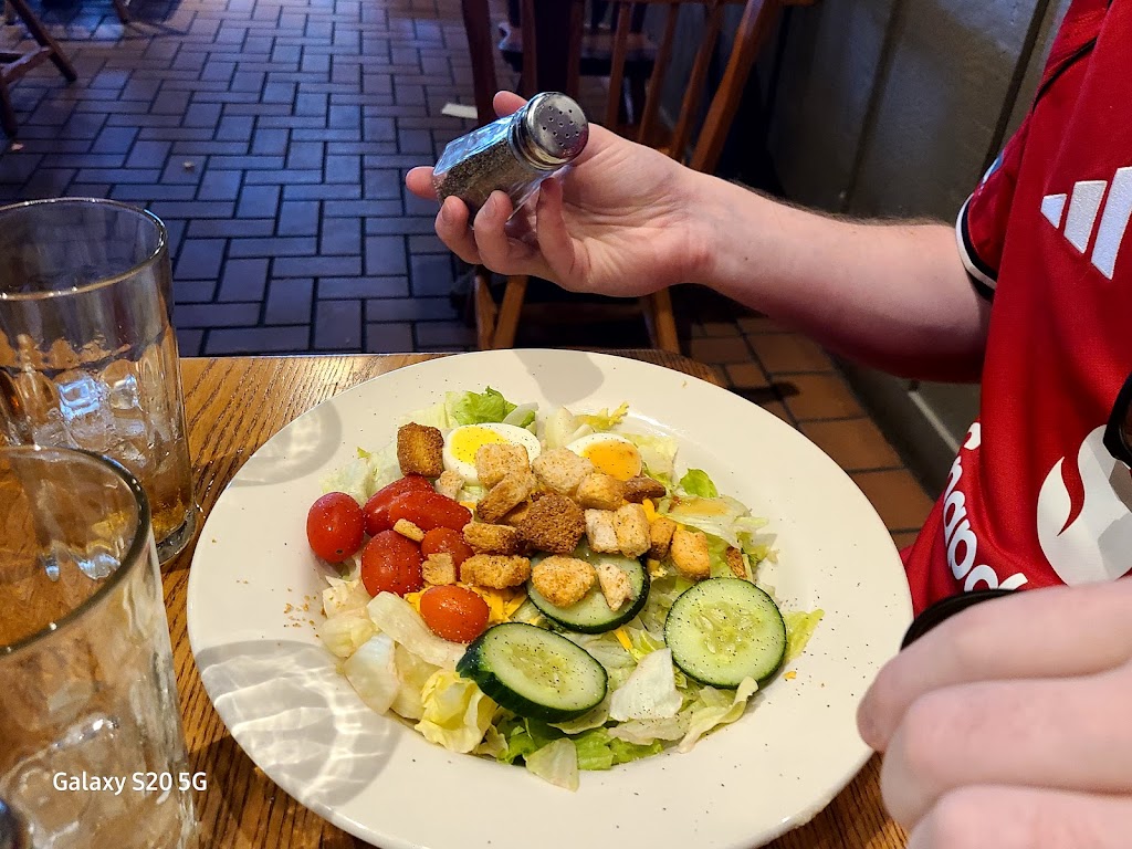 Cracker Barrel