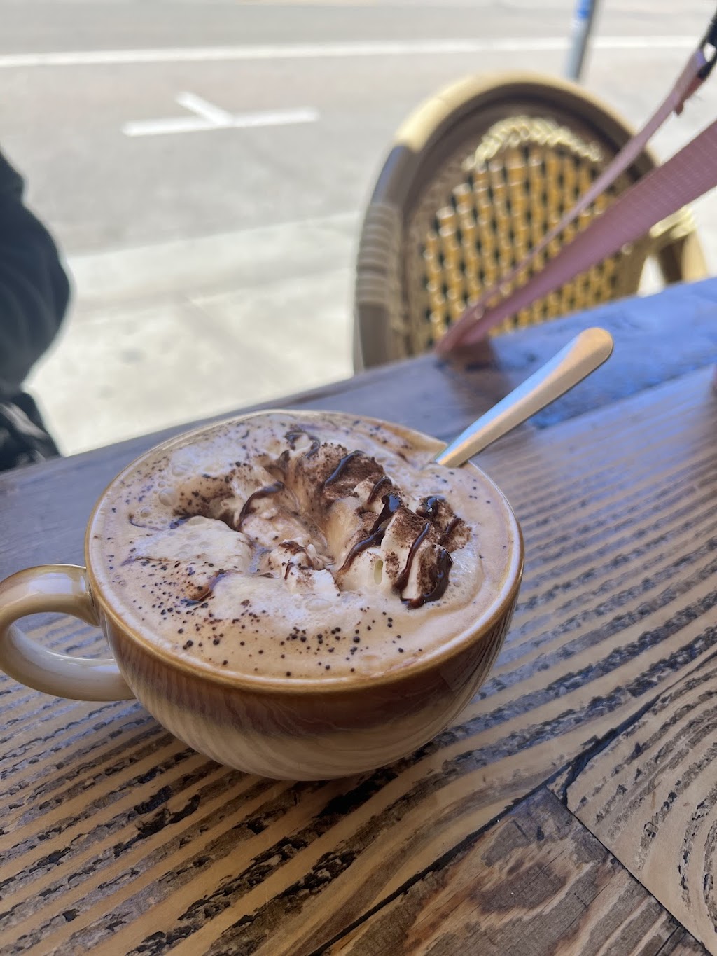 Hollywood Café