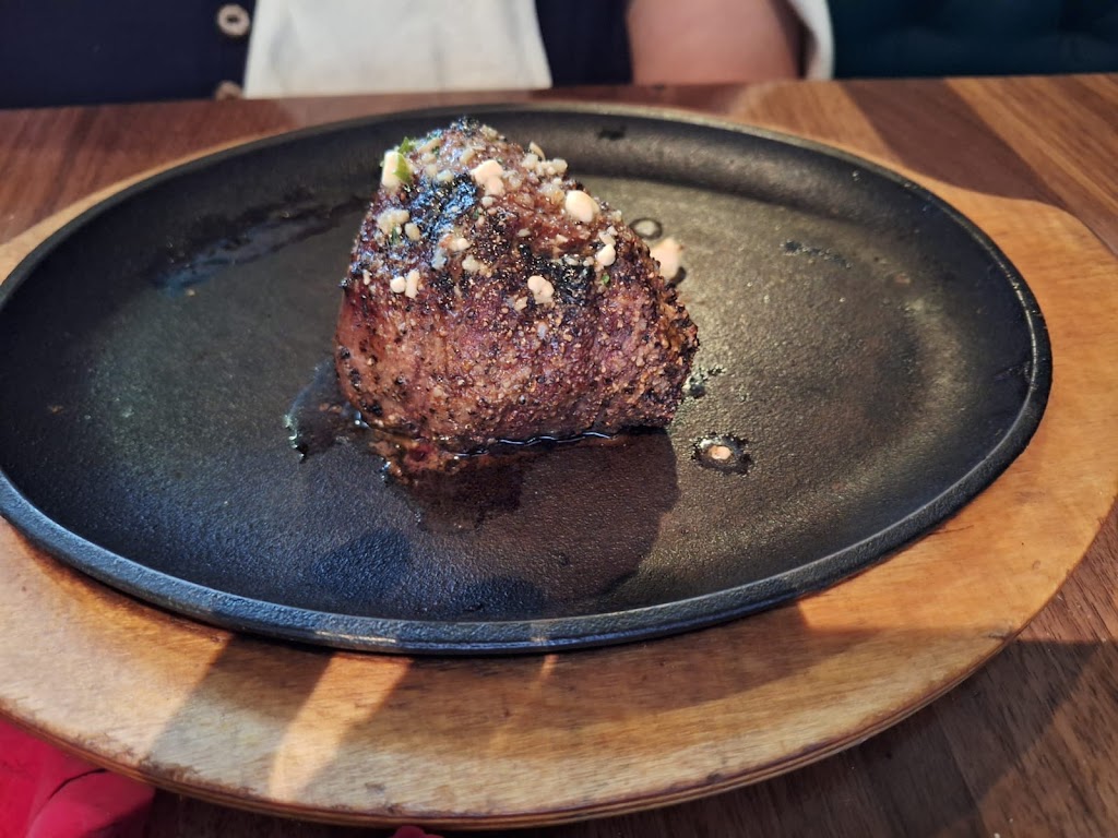 Perry’s Steak House