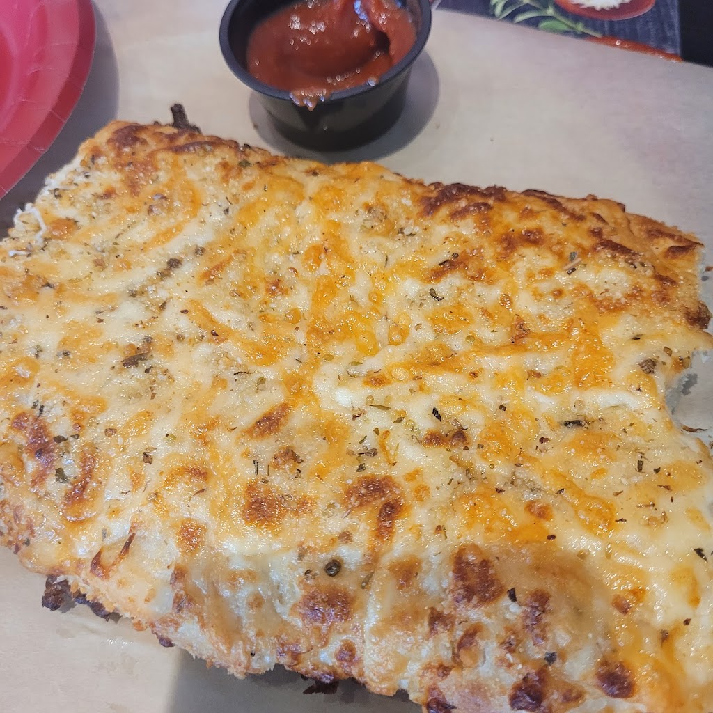 Donatos Pizza